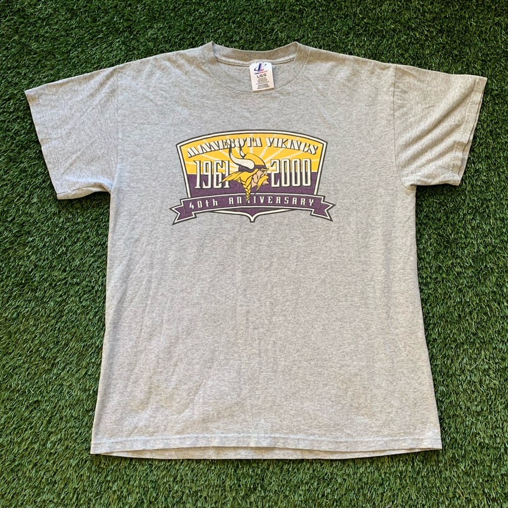 🏉VTG Minnesota Vikings 40th Anniversary Shirt